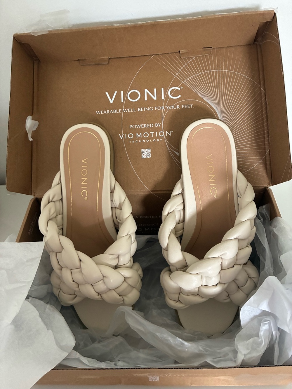 Vionic Women's Kalina Braided Sandal US Size 8.5 NWB
